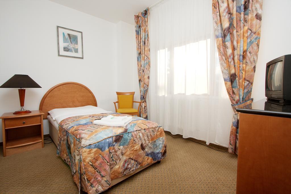 Hotel Chotol Horomerice ห้อง รูปภาพ